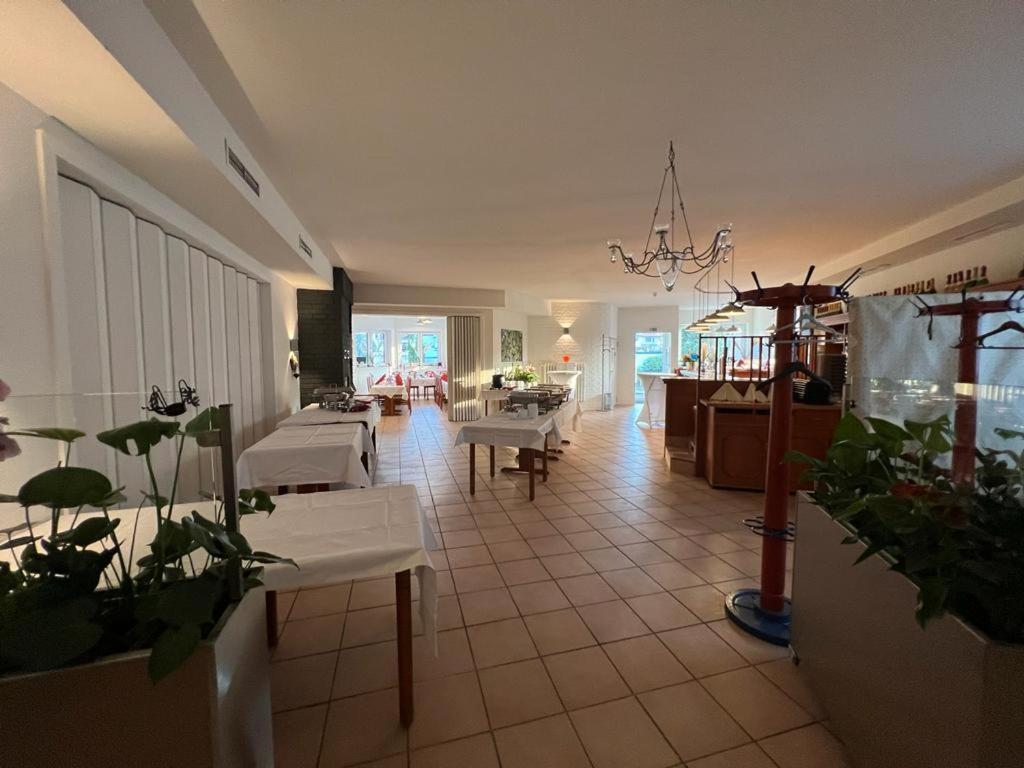 Hotel Alt-Holzhausen Bad Pyrmont Ngoại thất bức ảnh